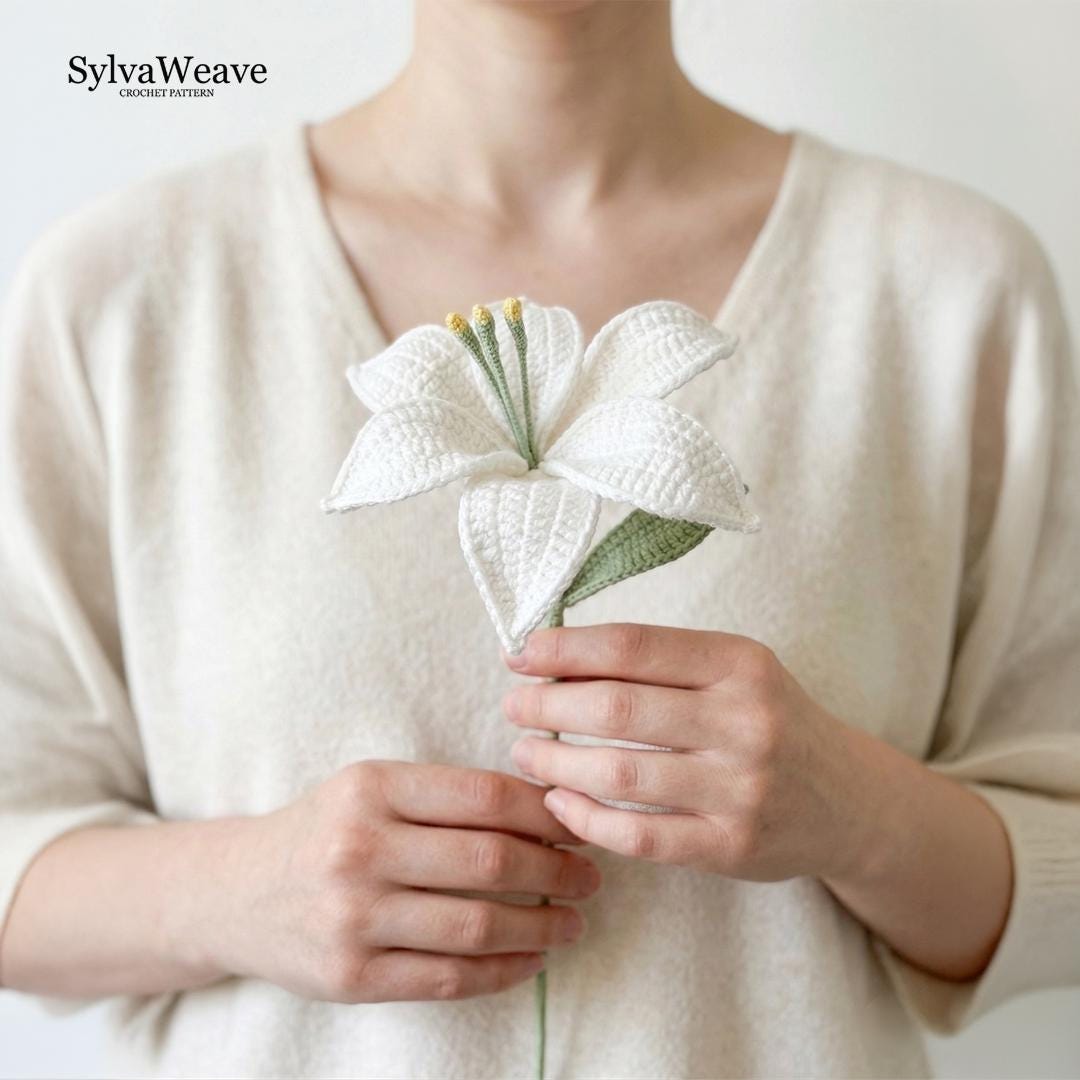 Lily Crochet Flower Pattern PDF with Video Tutorial, Elegant Bouquet DIY Gift