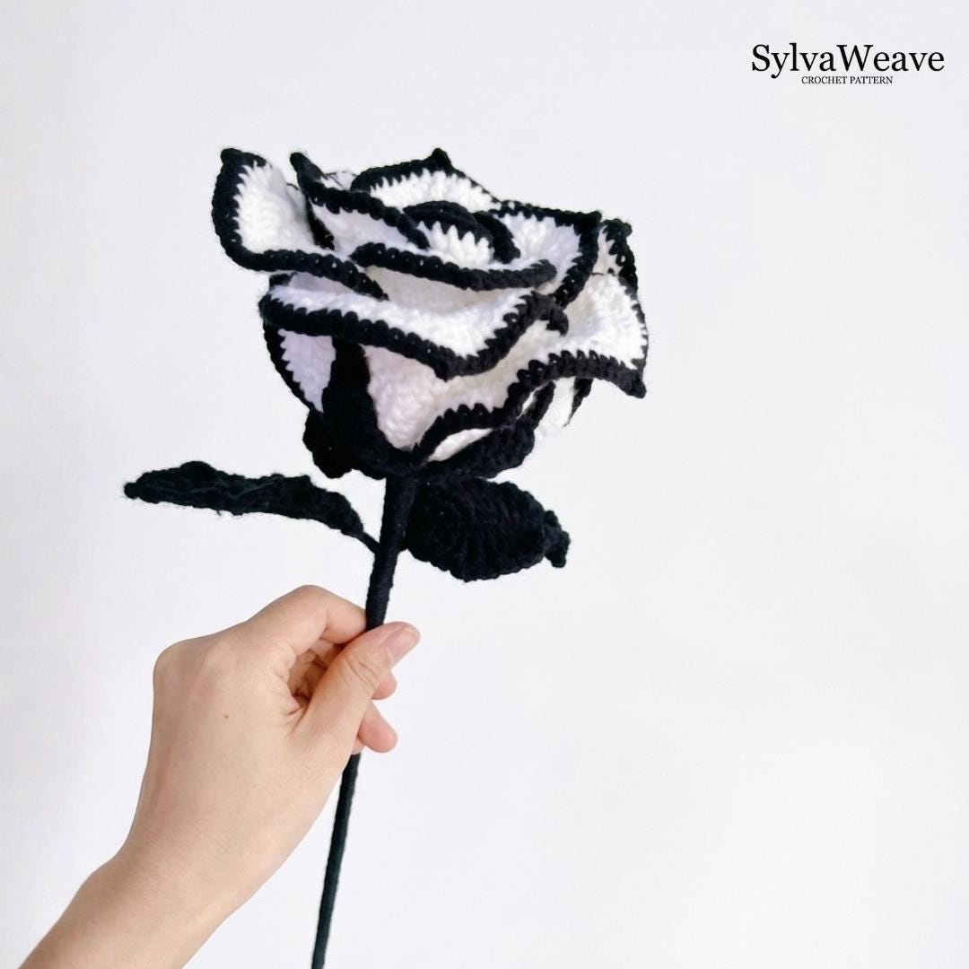 Crochet Rose Pattern PDF & Video Tutorial | Realistic Floral Amigurumi DIY (5 languages, flower bouquet)
